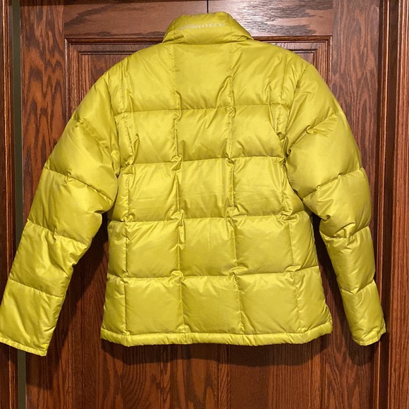 Stormtech lime green puffer jacket with down and feather fill Medium - Picture 6 of 8